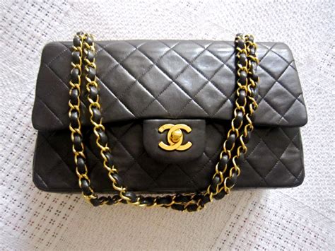 chanel maxi single flap size|chanel lambskin double flap bag.